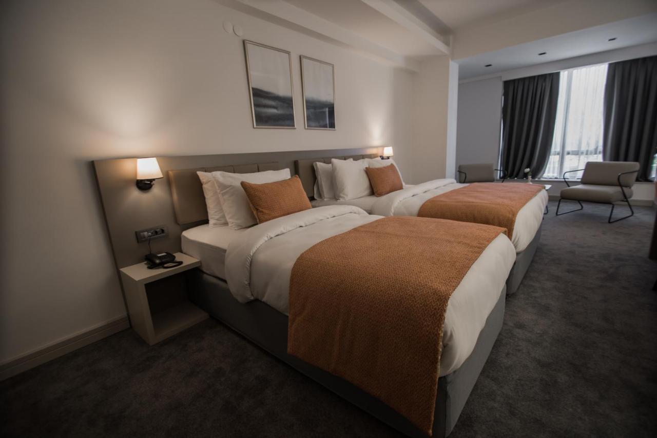Dovv Business Hotel 3*