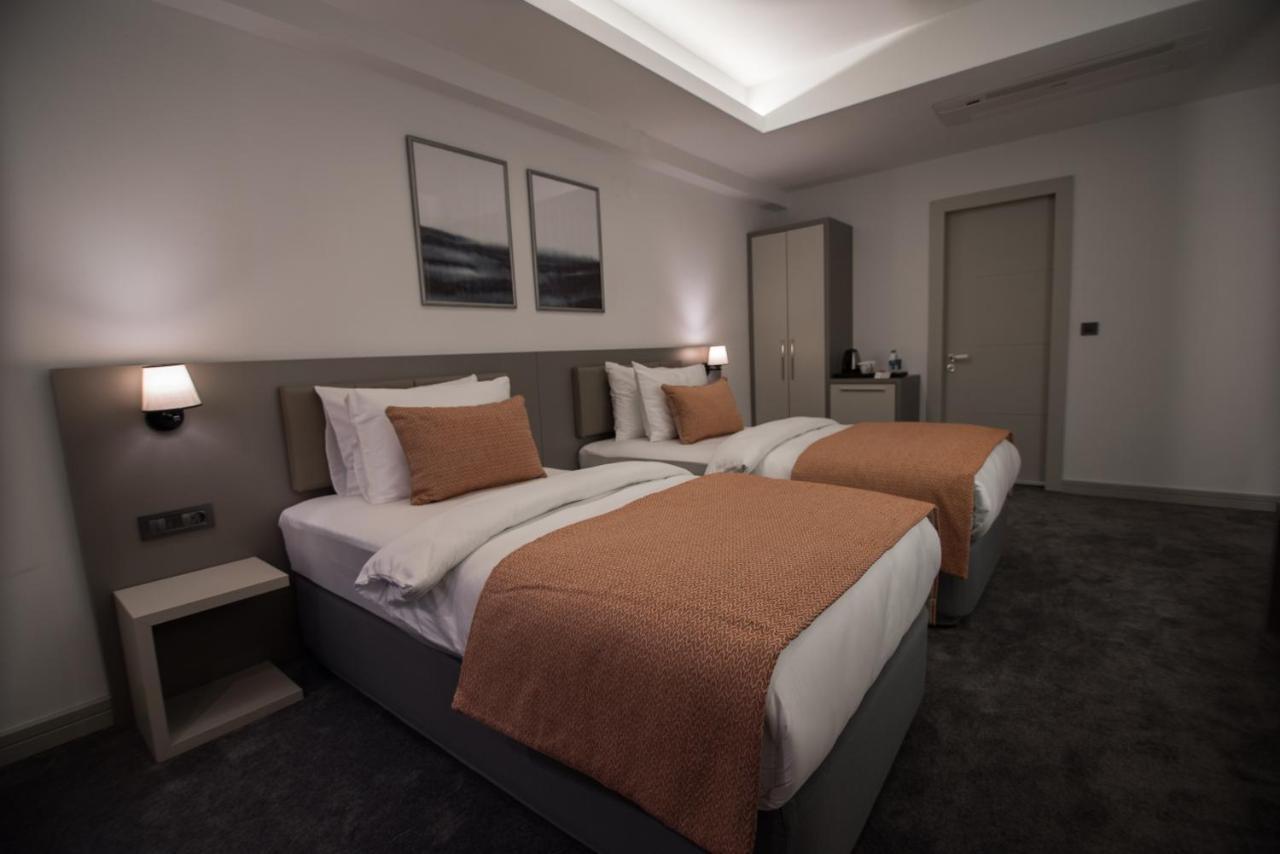 Hotel Dovv Business